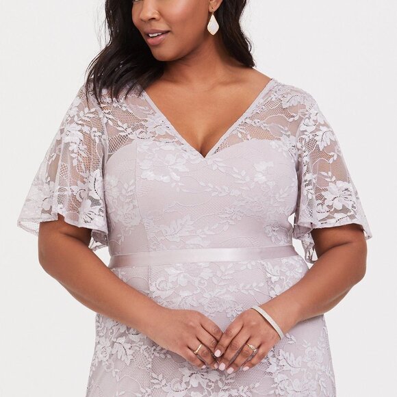 NWT Torrid Special Occasion Lilac Purple Lace Gown - Picture 2 of 6